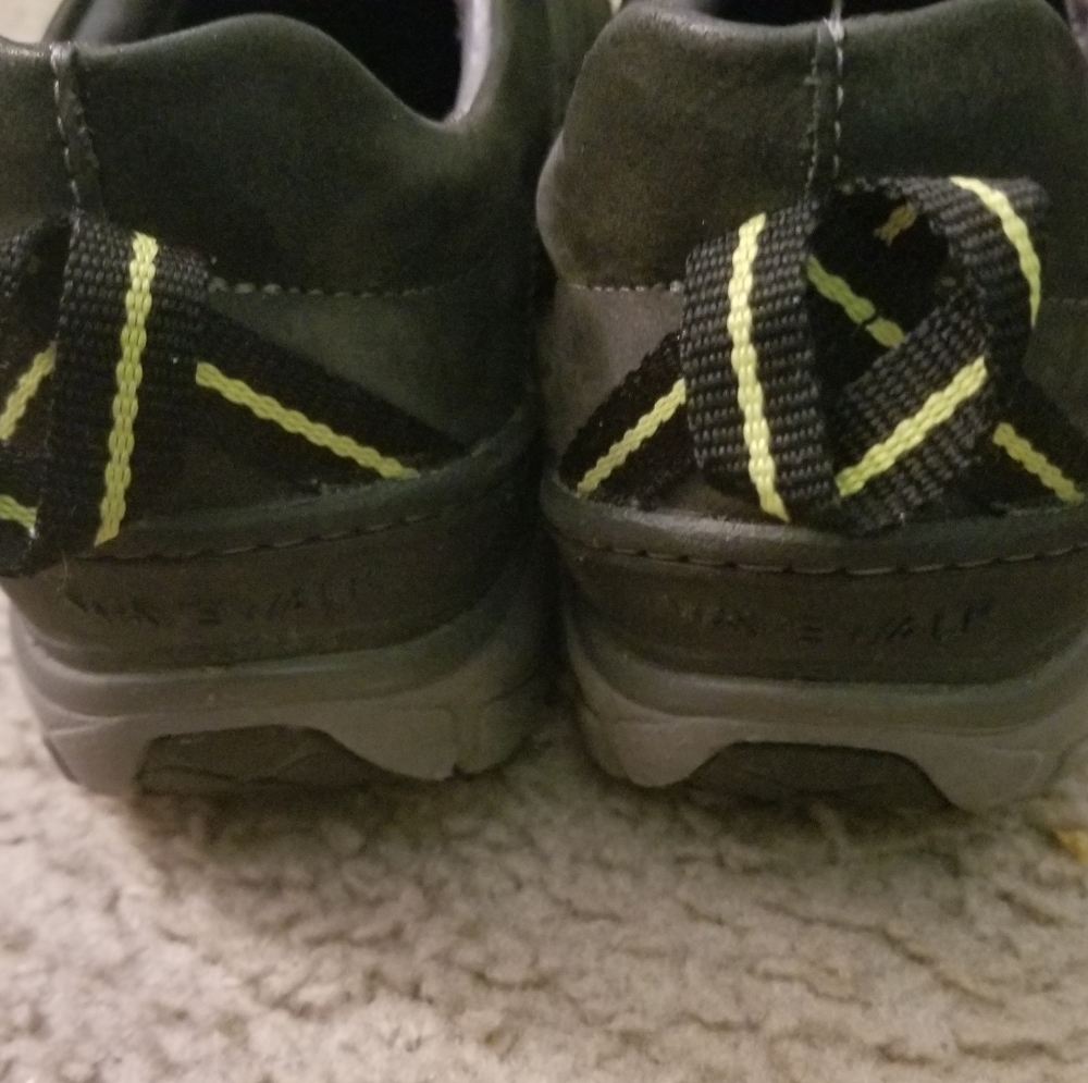 Ladies Clarks - Picture 3 of 4